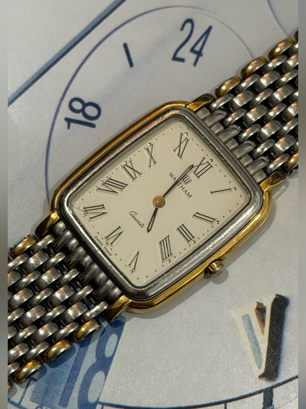 Vintage 1980s Waltham Quartz 6318026 Men’s Watch